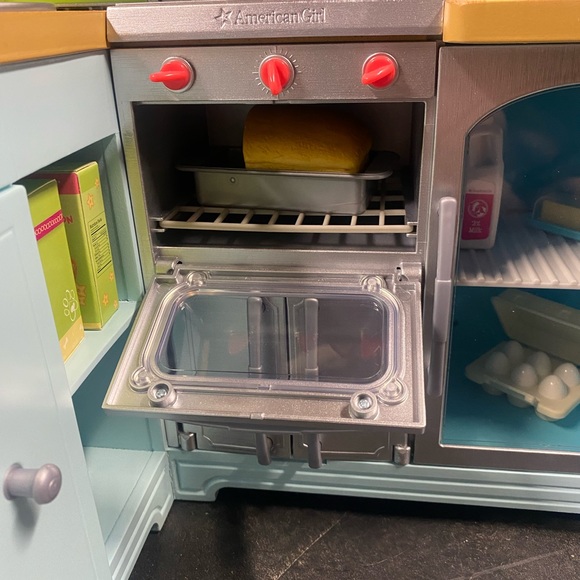 American Girl Gourmet Kitchen Set - Picture 4 of 11